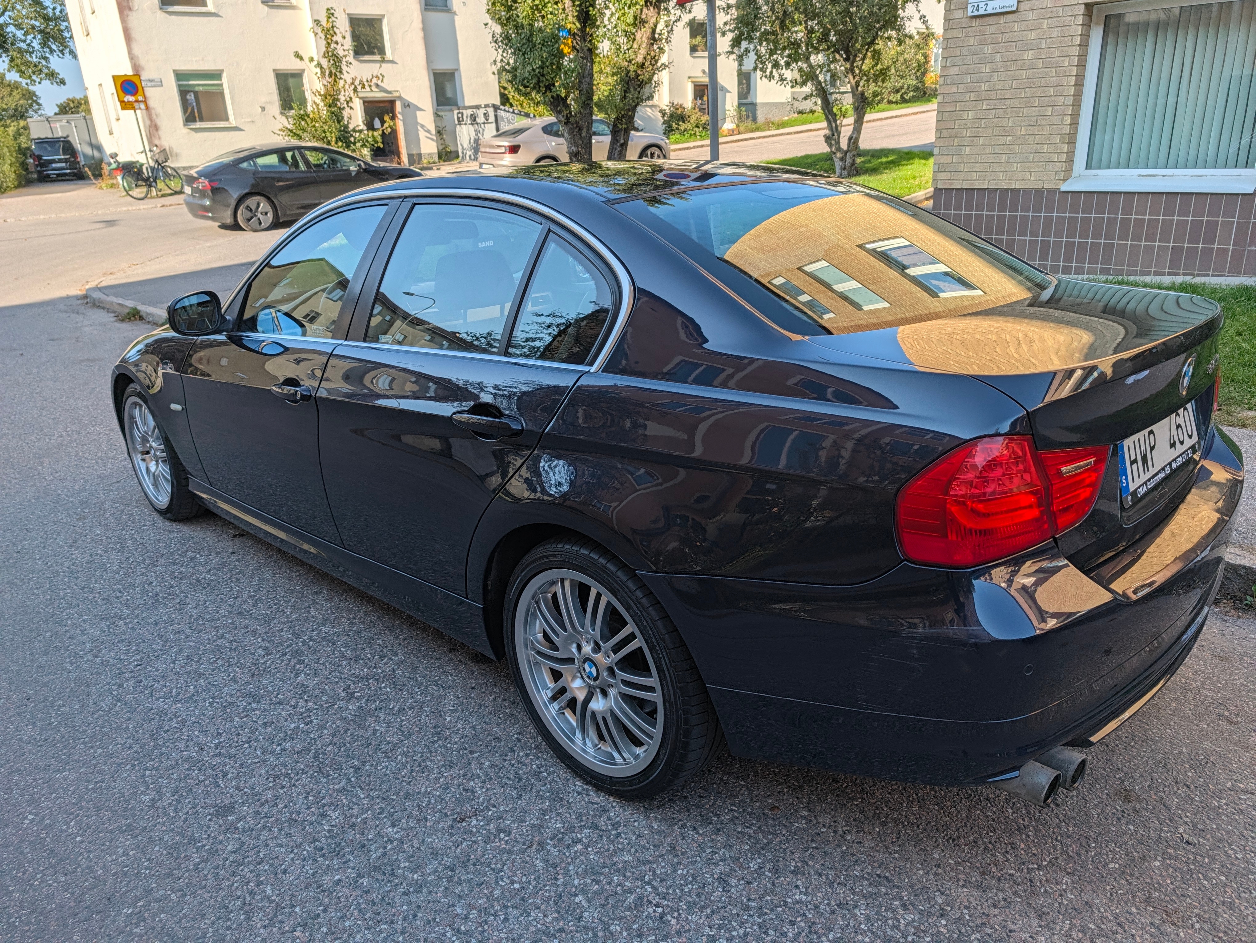 BMW 325 i Sedan Manuell 2009, bild 7/8