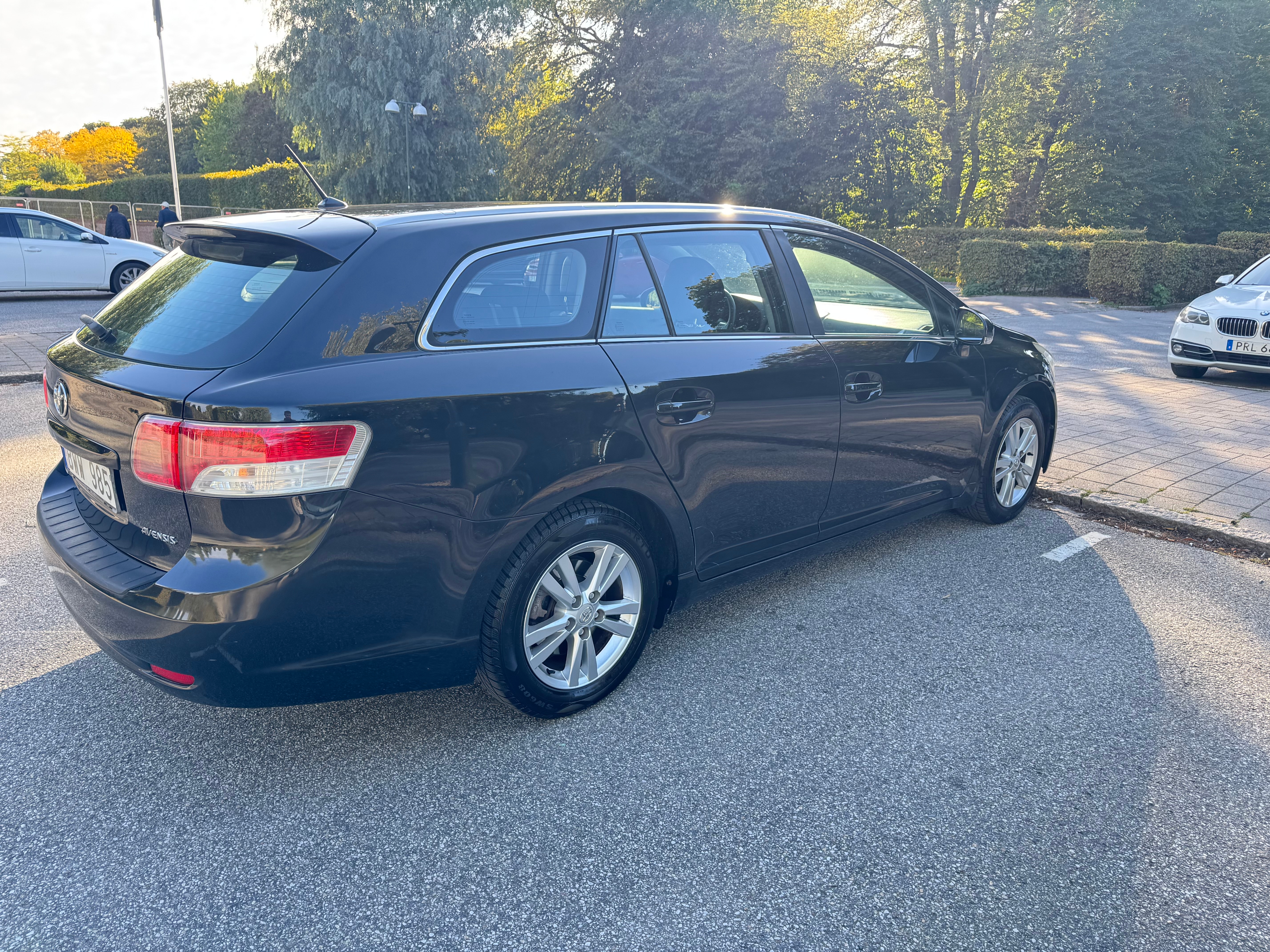 Toyota Avensis Kombi 2.0 Manuell 2010, bild 6/10