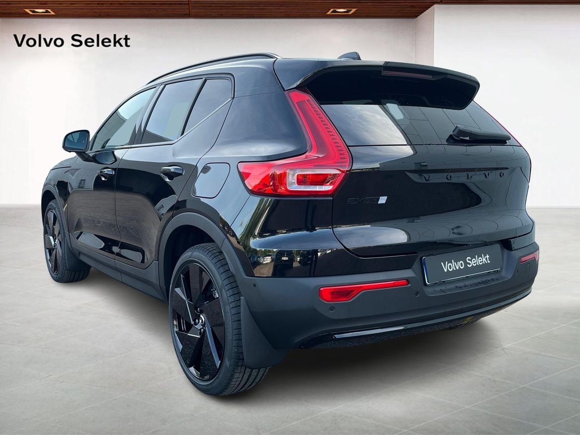Volvo EX40 2027, photo 2/10