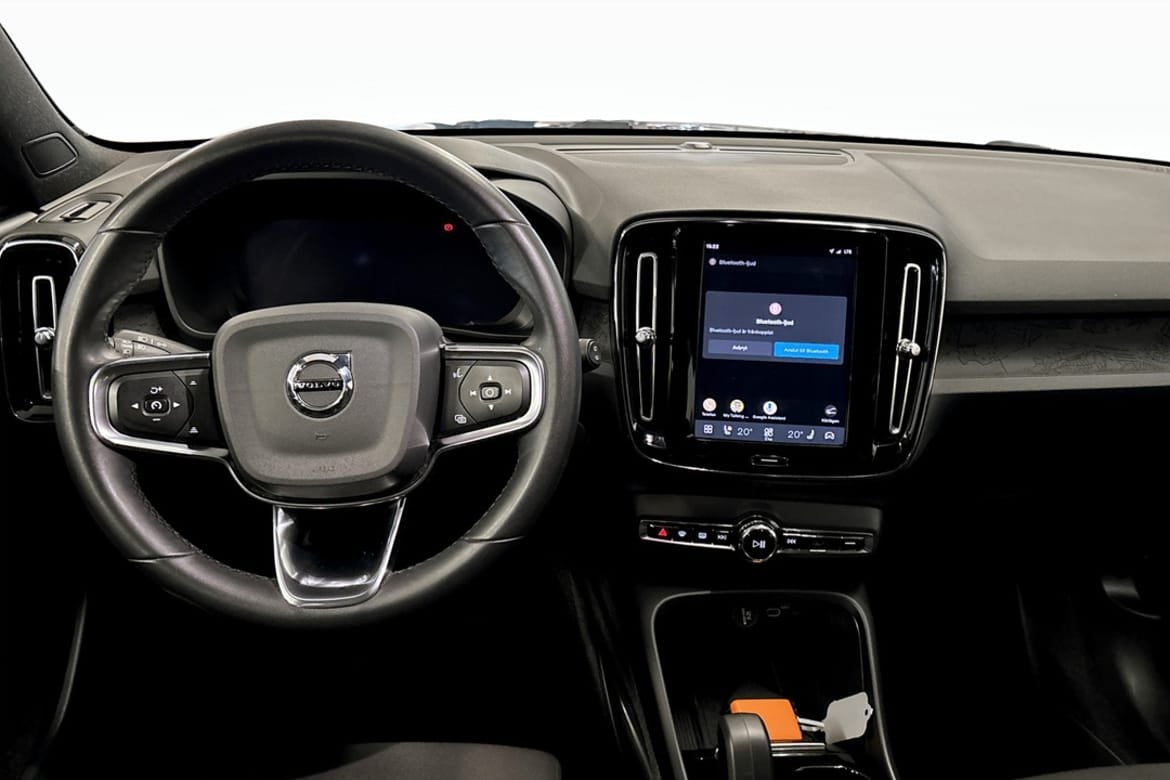 Volvo XC40 Recharge Extended Range Plus 2024, bild 4/9