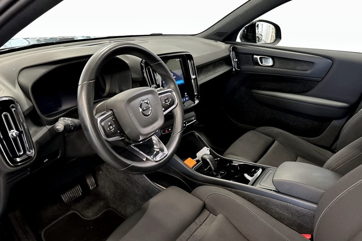 Volvo XC40 Recharge Extended Range Plus 2024, bild 5/9