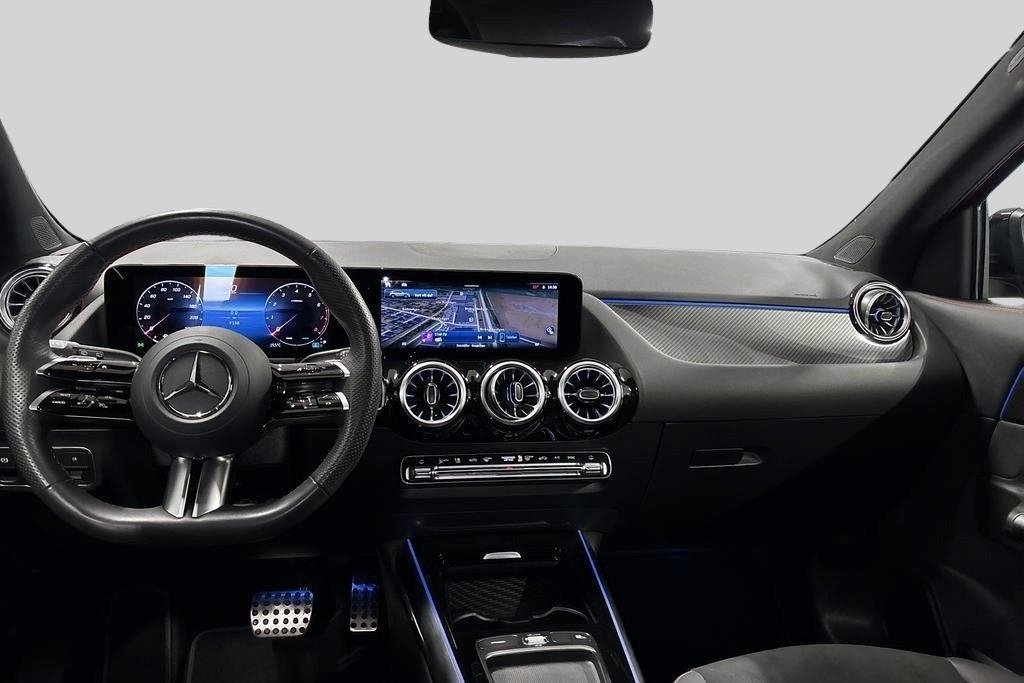 Mercedes-Benz GLA 200 AMG Night 2026, bild 7/10