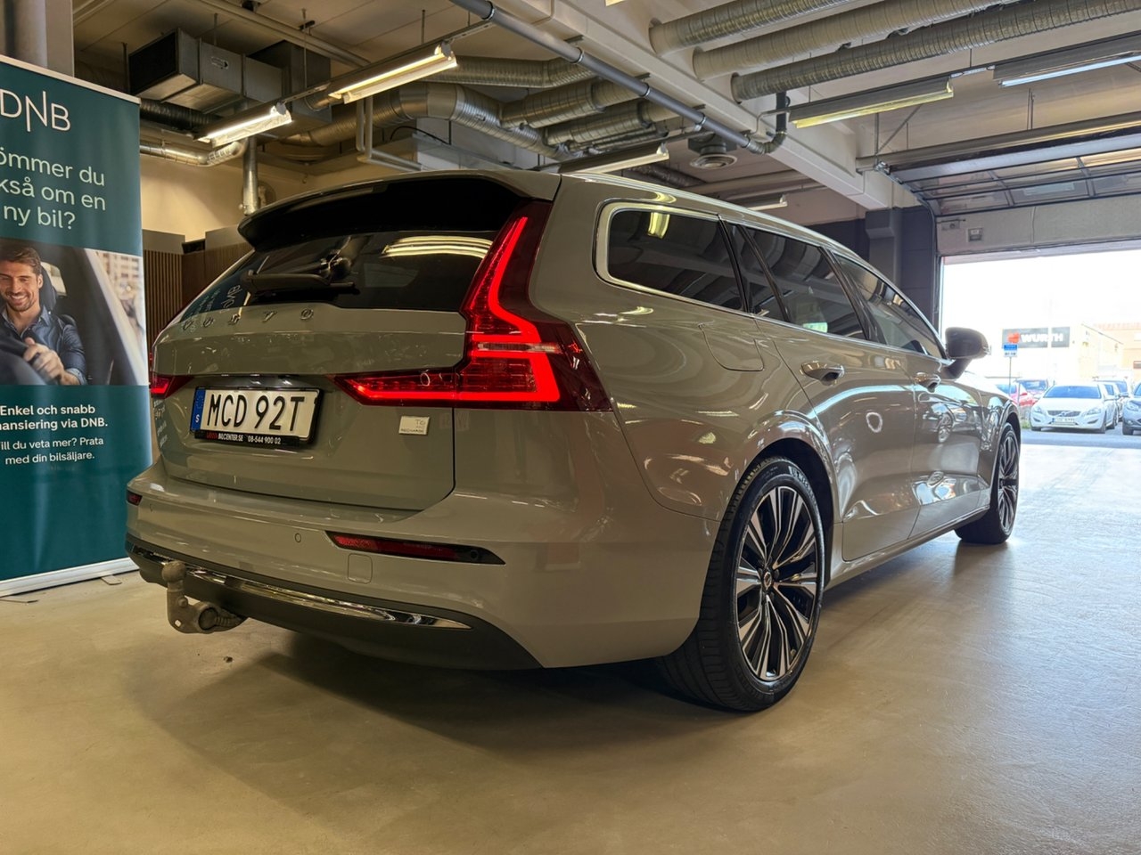 Volvo V60 2024, bild 6/10