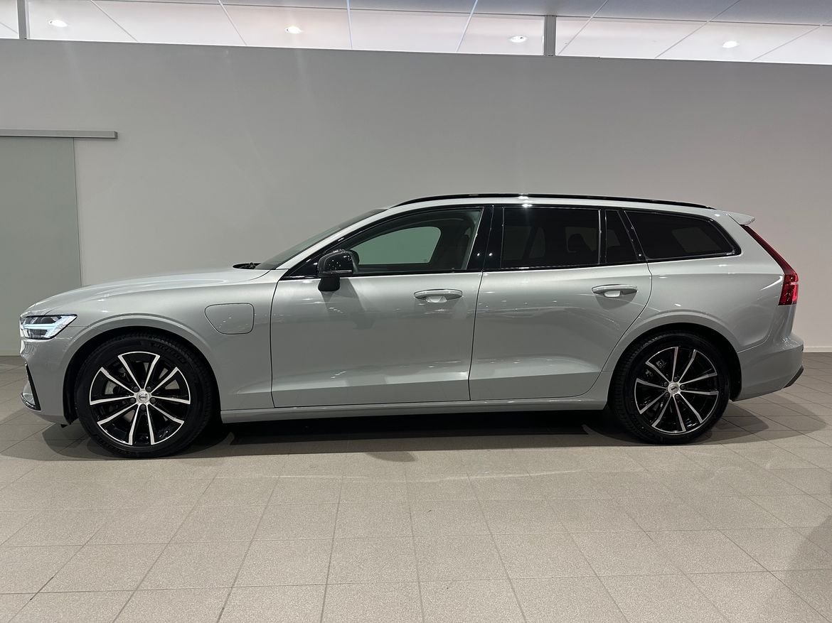 Volvo V60 2025, bild 3/10