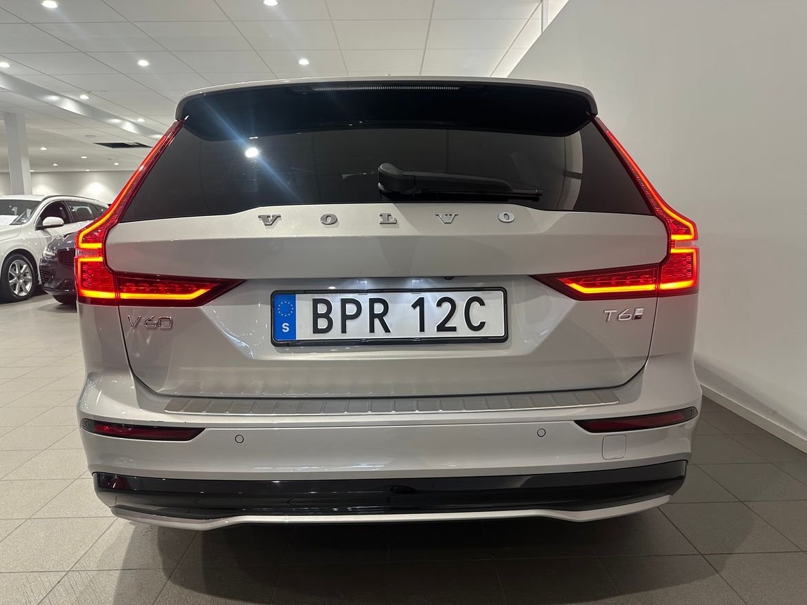 Volvo V60 T6 Plus Dark Nordic Edition 2025, kuva 2/10