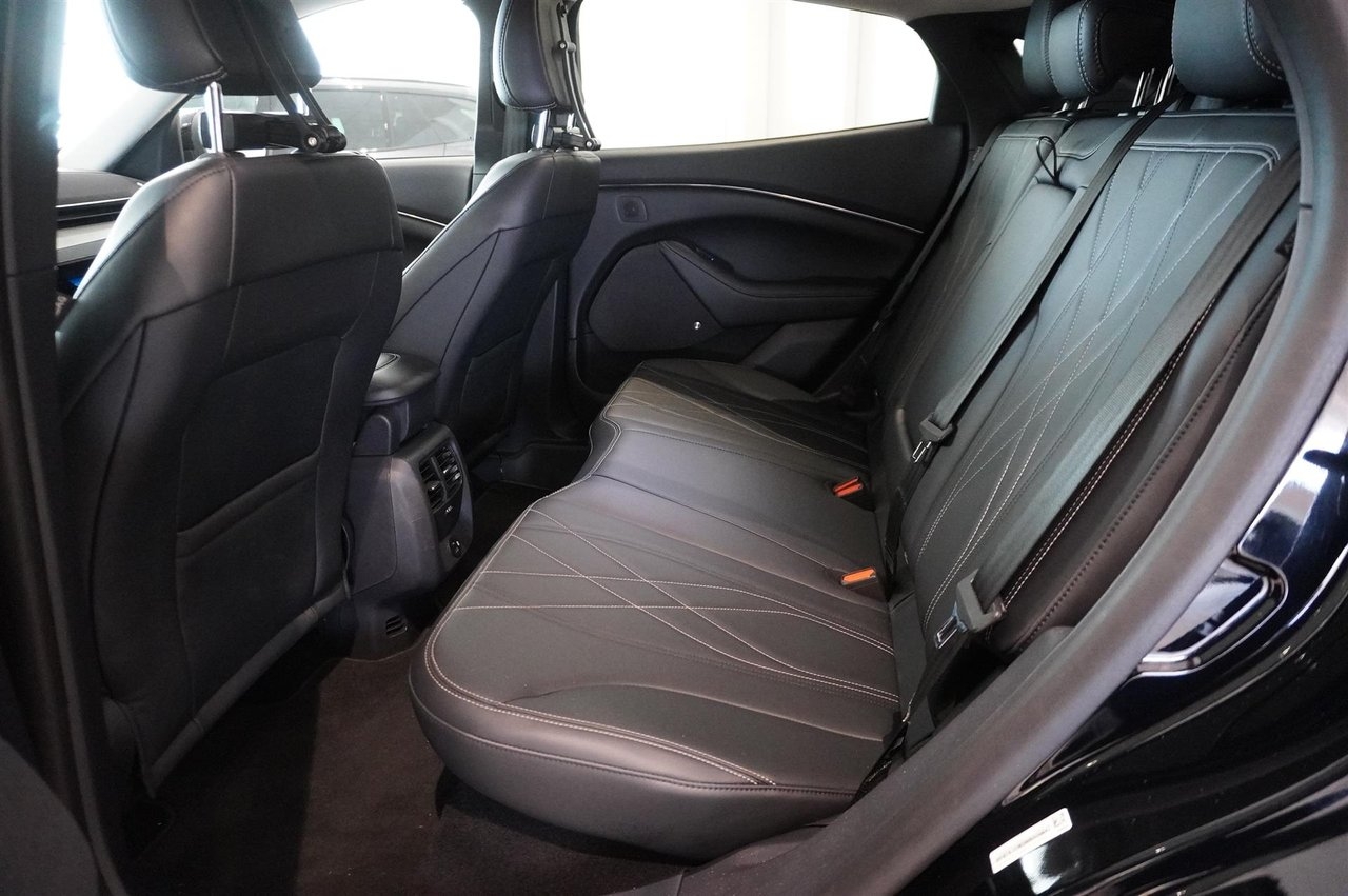 Ford Mustang Mach-E 2022, bild 5/10