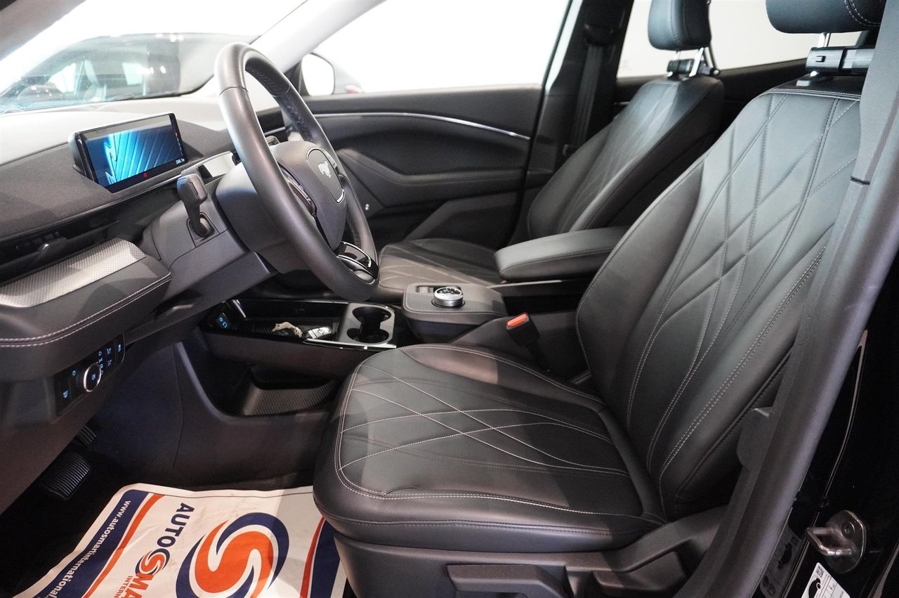 Ford Mustang Mach-E 2022, bild 6/10