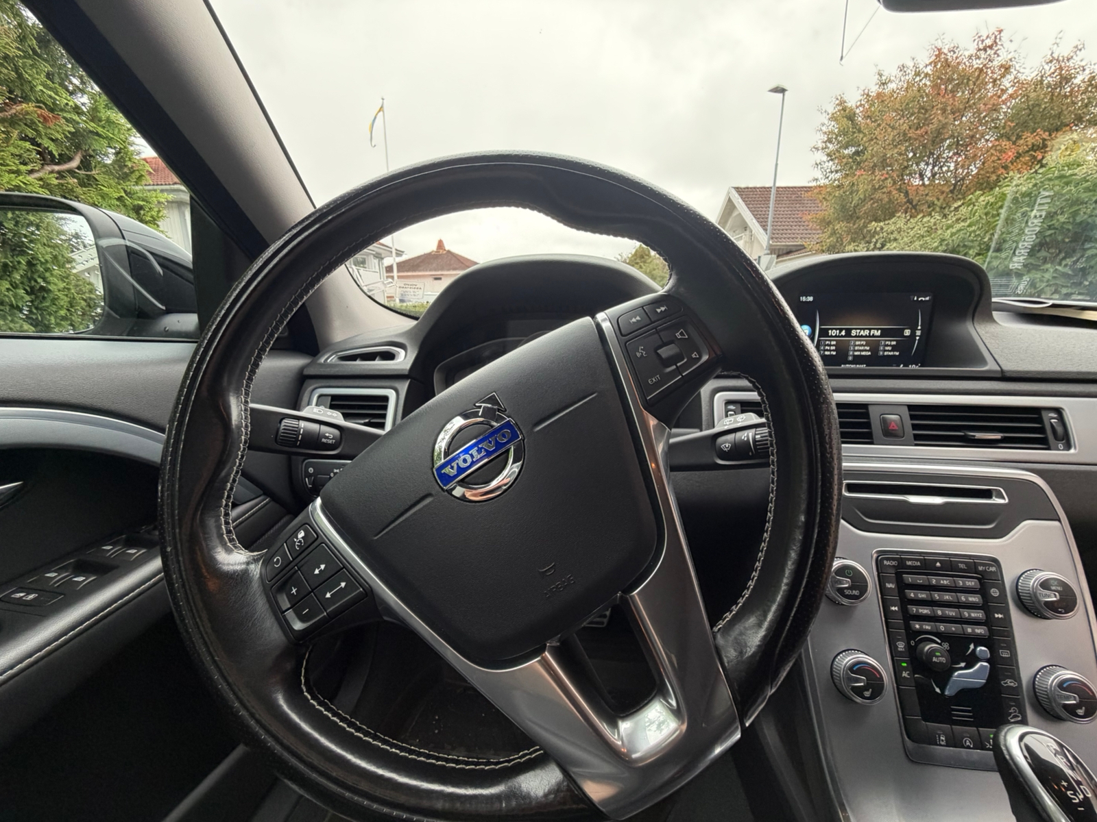Volvo XC70 D4 AWD Geartronic 2016, bild 3/10