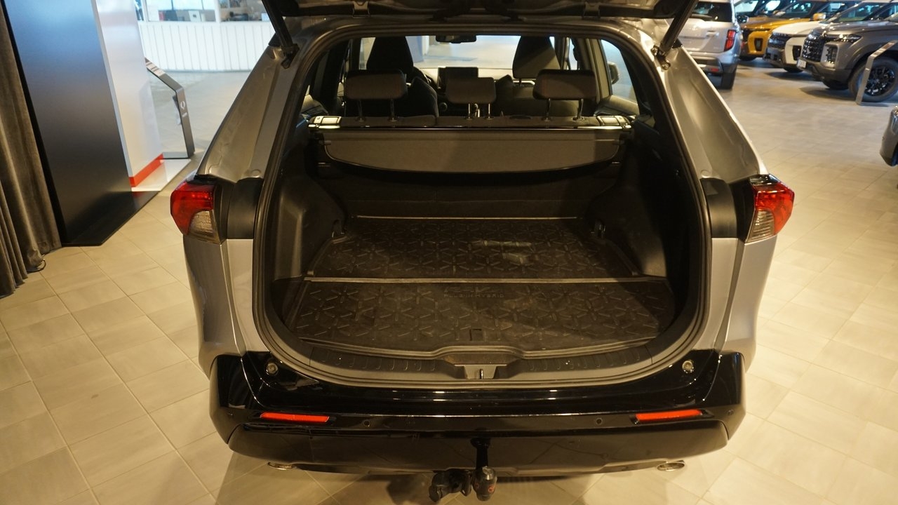 Toyota RAV4 2022, bild 5/10