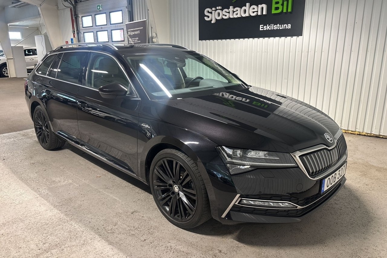 Skoda Superb 2021, kuva 7/10