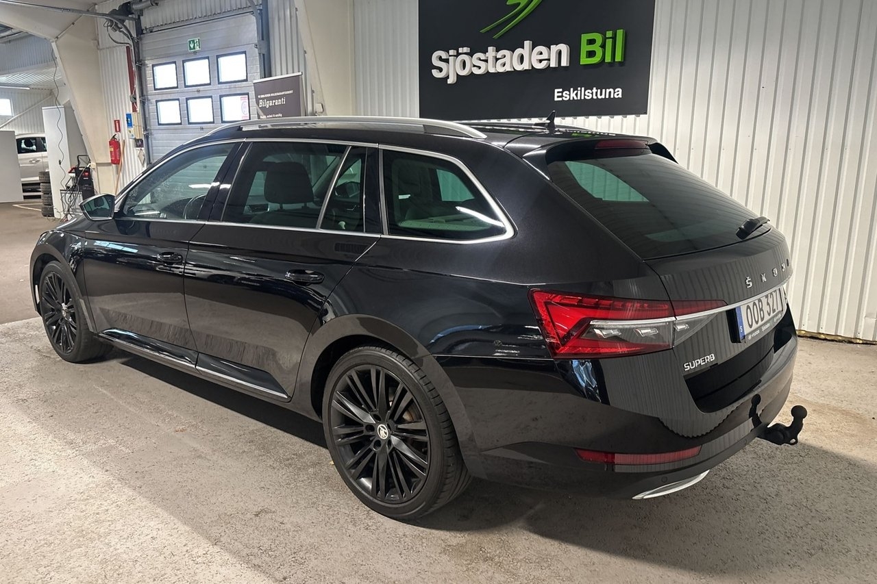 Skoda Superb 2021, kuva 3/10