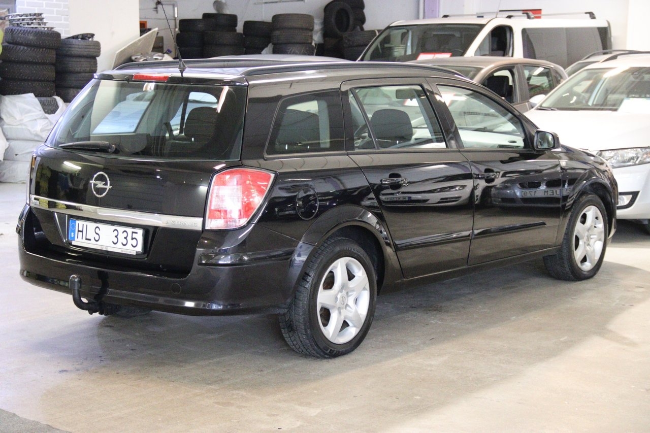 Opel Astra 2009, bild 4/10