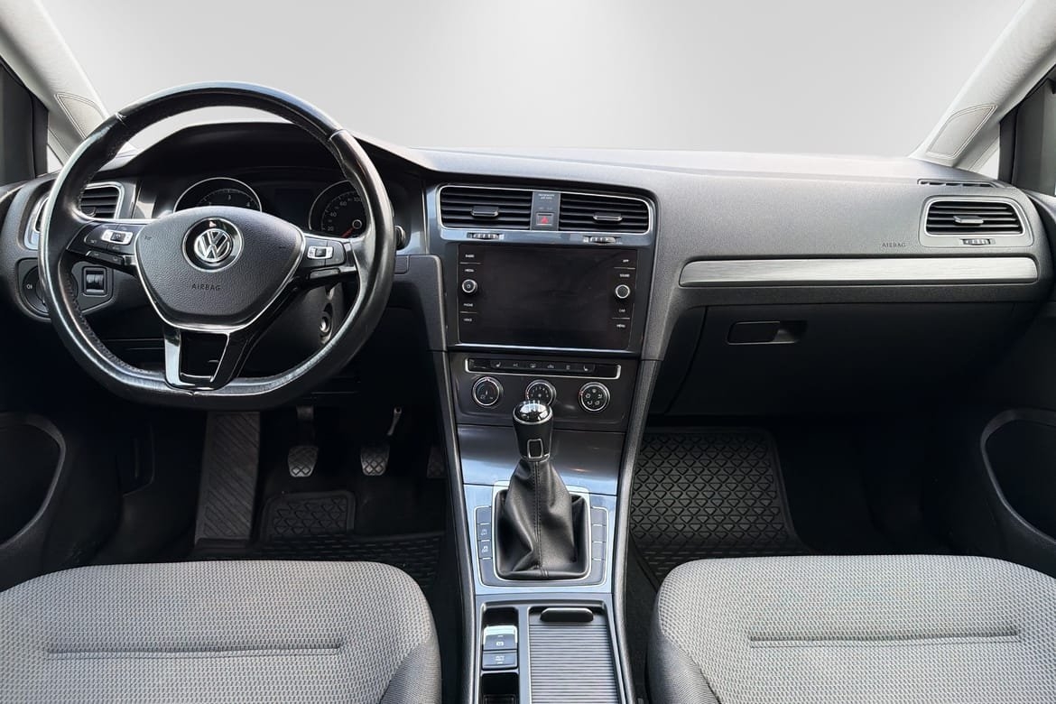 Volkswagen Golf 2017, kuva 6/10