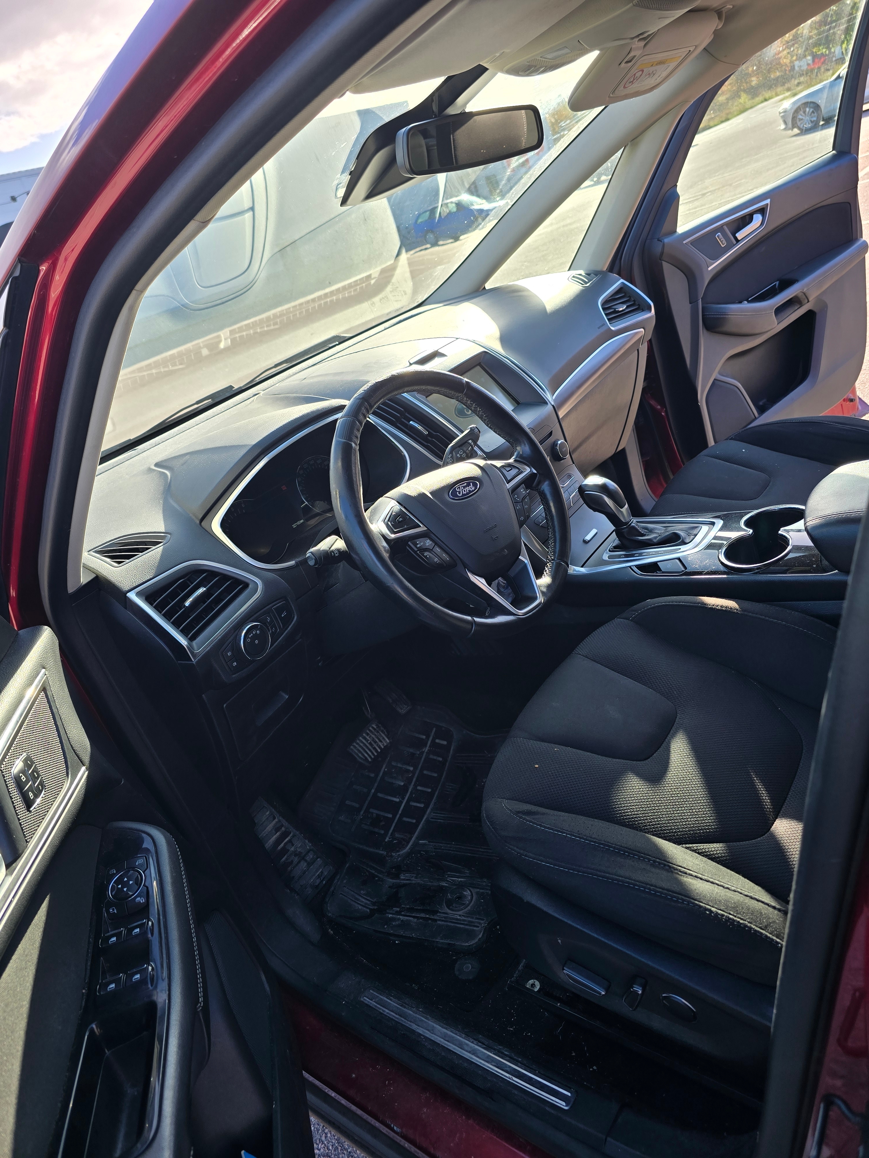 Ford S-MAX 2.0 TDCi AWD Powershift 2016, kuva 7/10