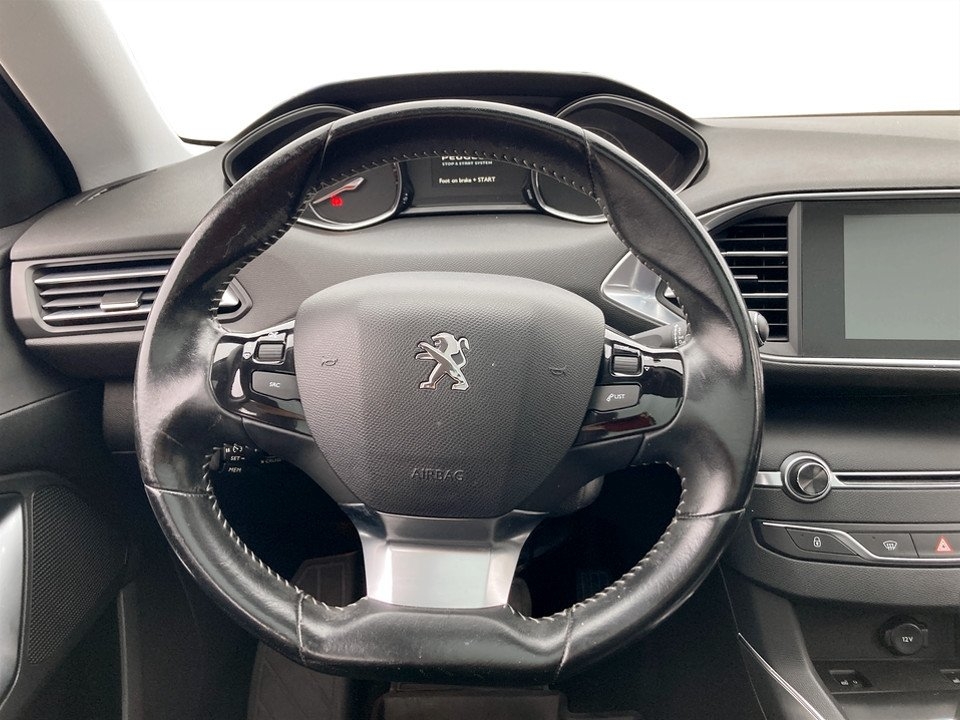Peugeot 308 2016, bild 7/10