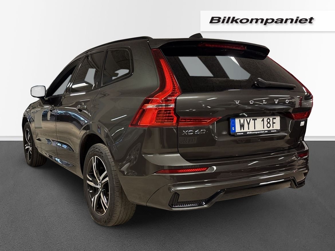 Volvo XC60 Recharge T6 R-Design 2022, photo 2/11