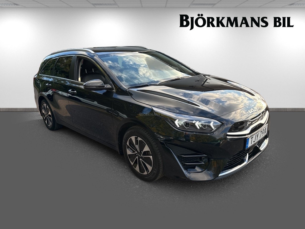 Kia Ceed SW PHEV ADVANCE 2024, bild 3/10