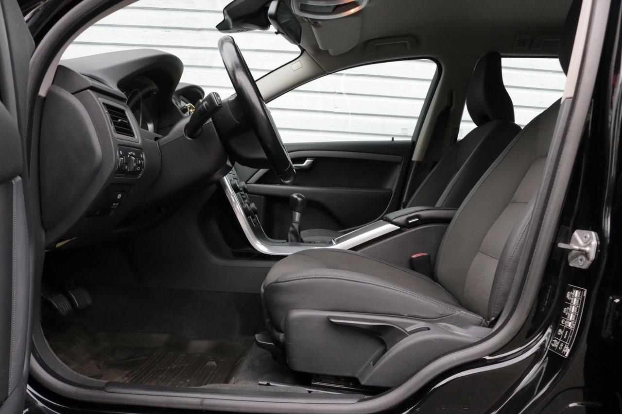 Volvo V70 2014, kuva 7/10