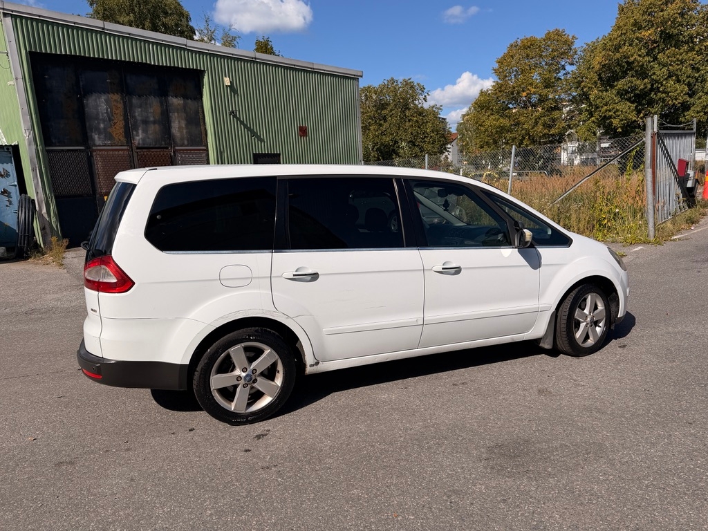 Ford Galaxy 2.0 TDCi Manuell 2009, bild 3/10