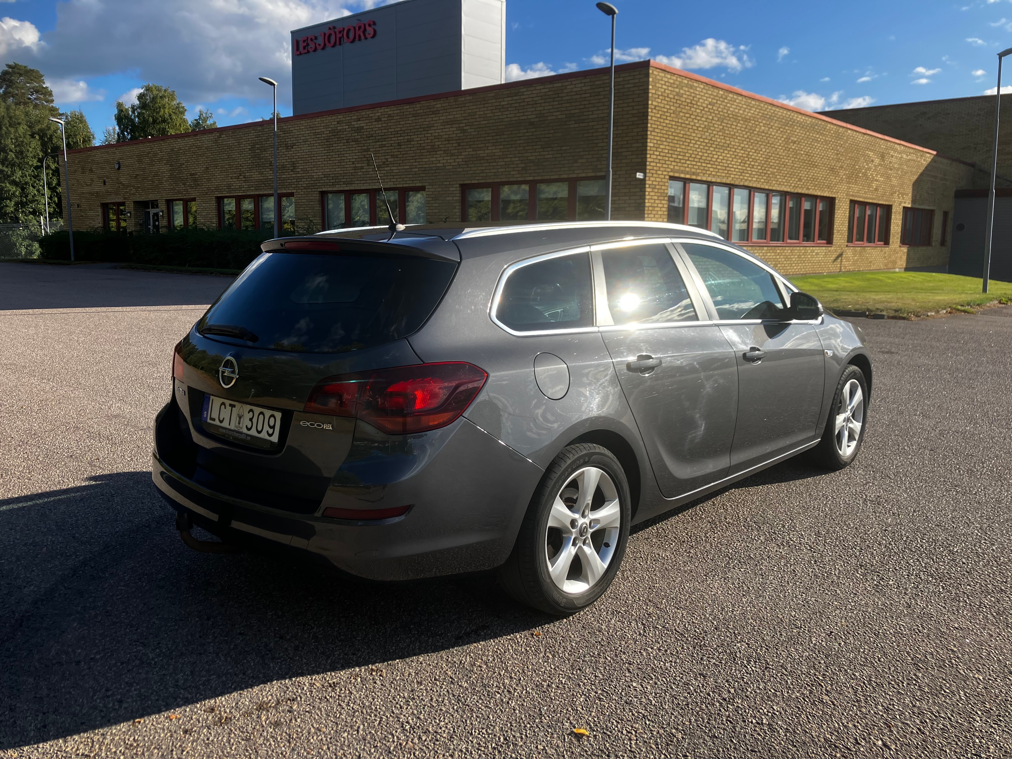 Opel Astra 2012, bild 3/10