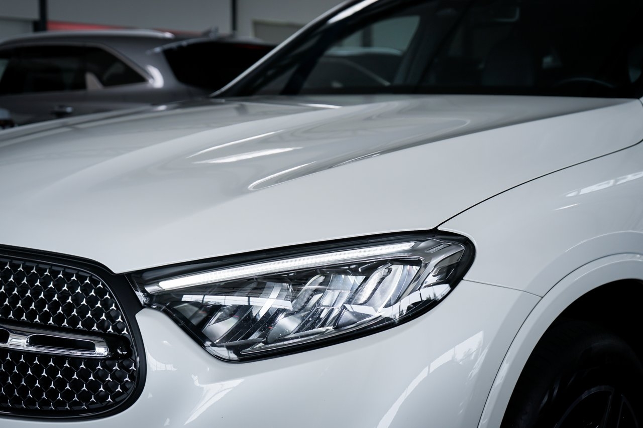 Mercedes-Benz GLC 2023, bild 4/10