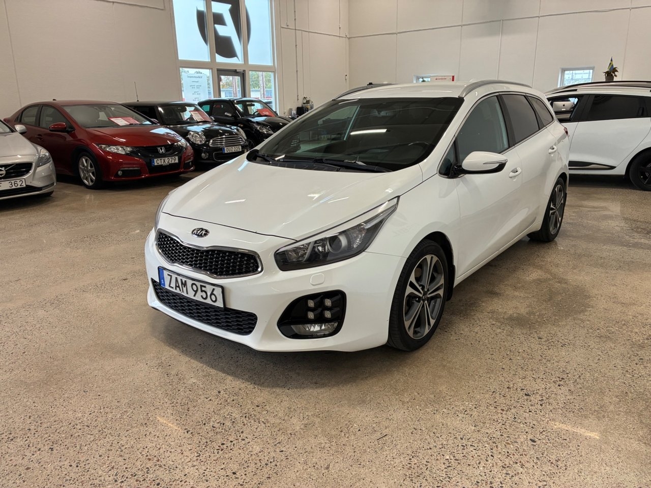 Kia Ceed sw 1.6 CRDi GT-Line Drag SoV 2018, bild 4/10