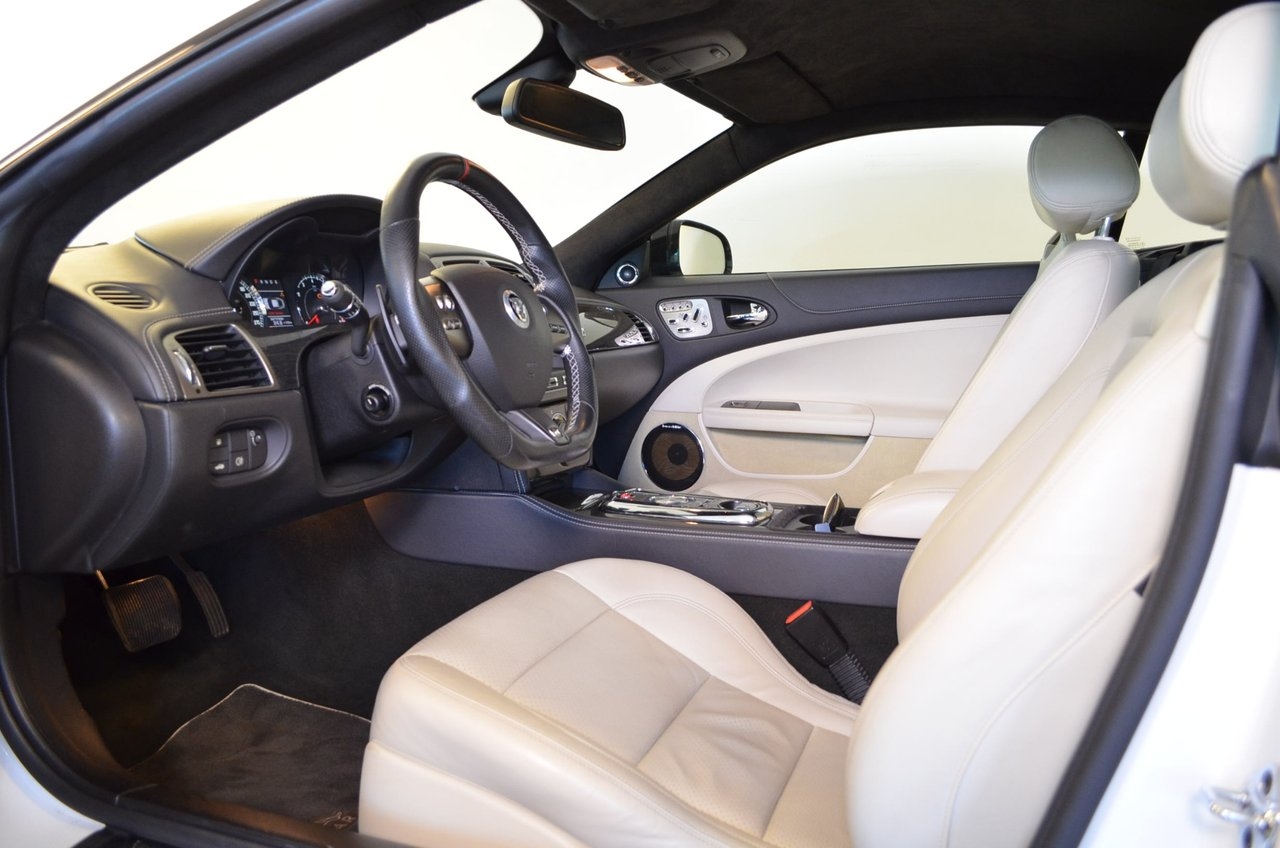Jaguar XKR 2011, bild 2/10