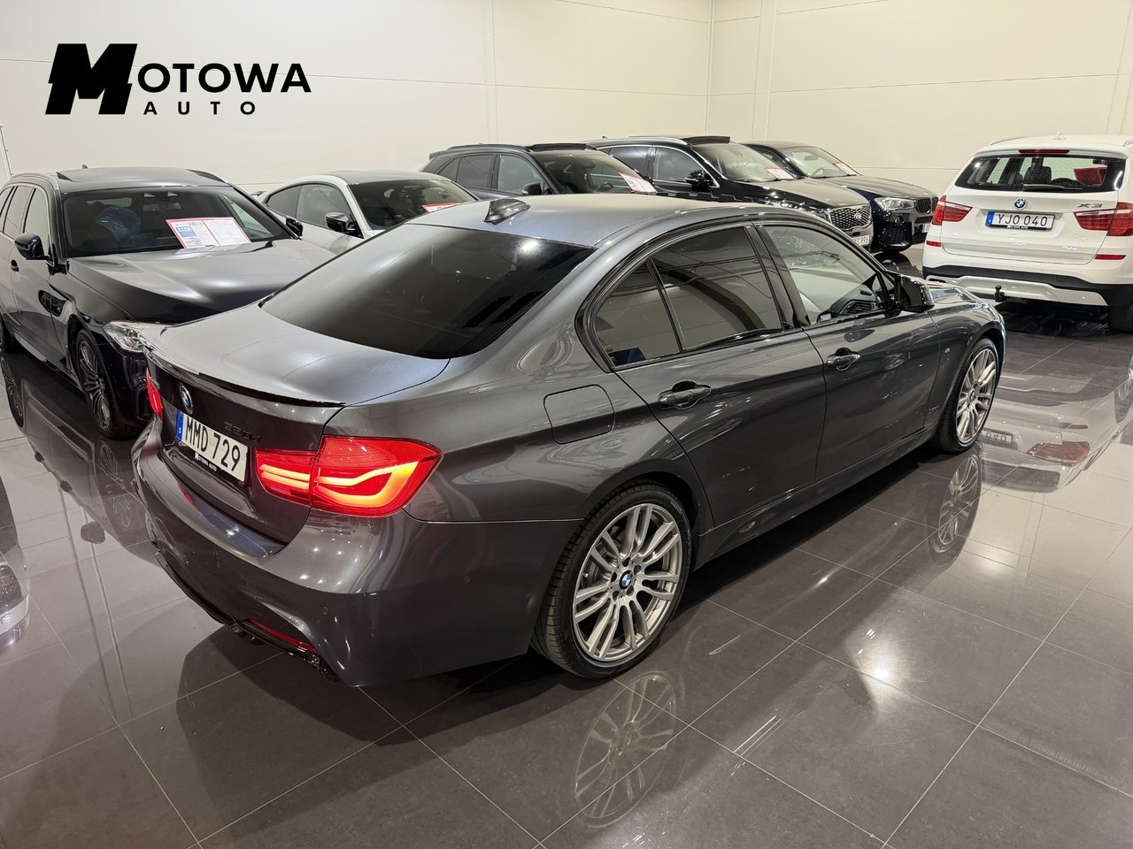 BMW 320 2018, kuva 4/10