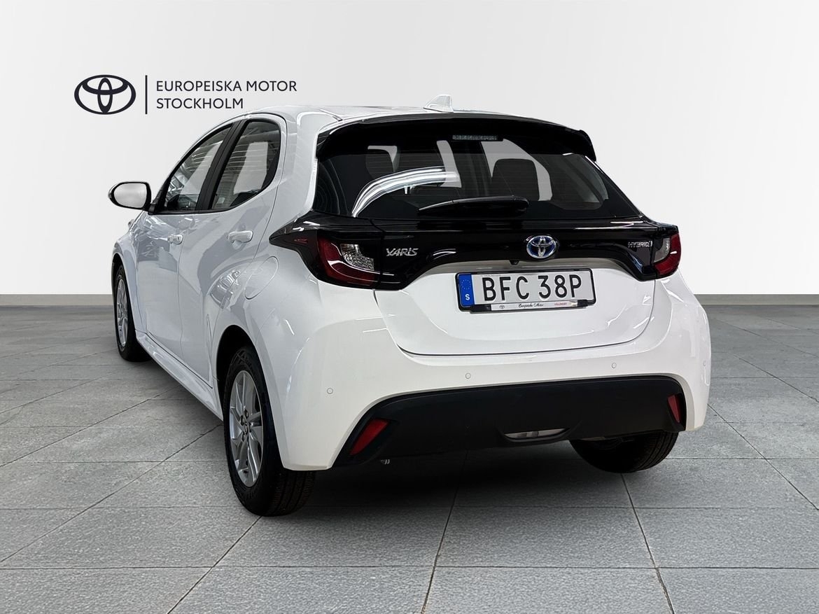 Toyota Yaris 1,5 HSD ACTIVE KOMFORT 2023, bild 2/10