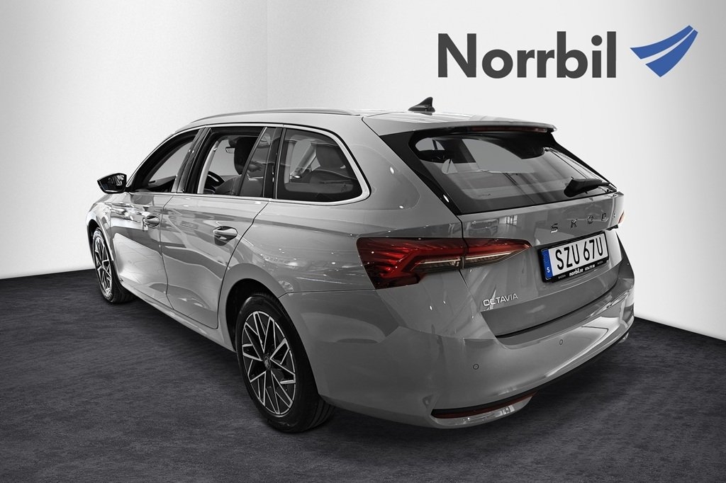 Skoda Octavia 2025, bild 4/10