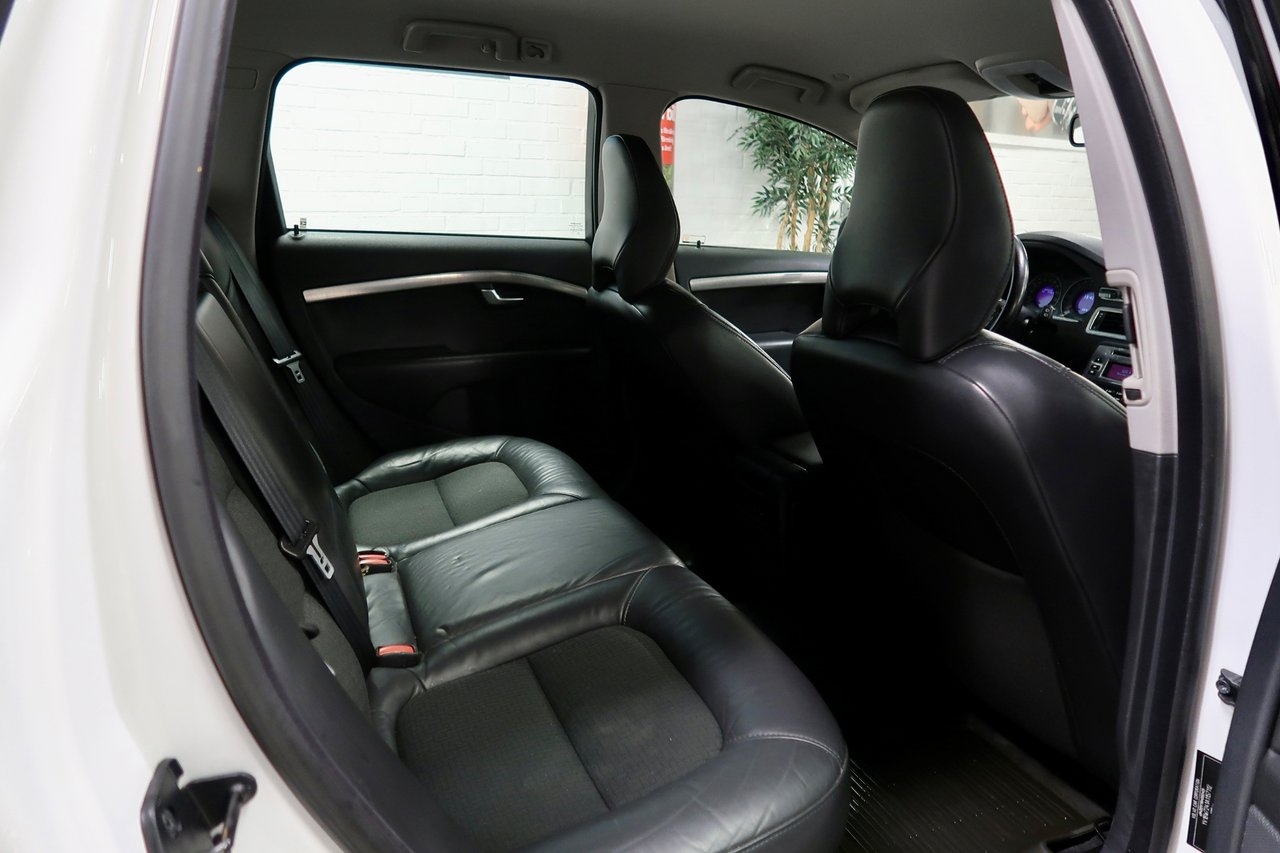 Volvo V70 2.4D Momentum 2010, bild 7/7