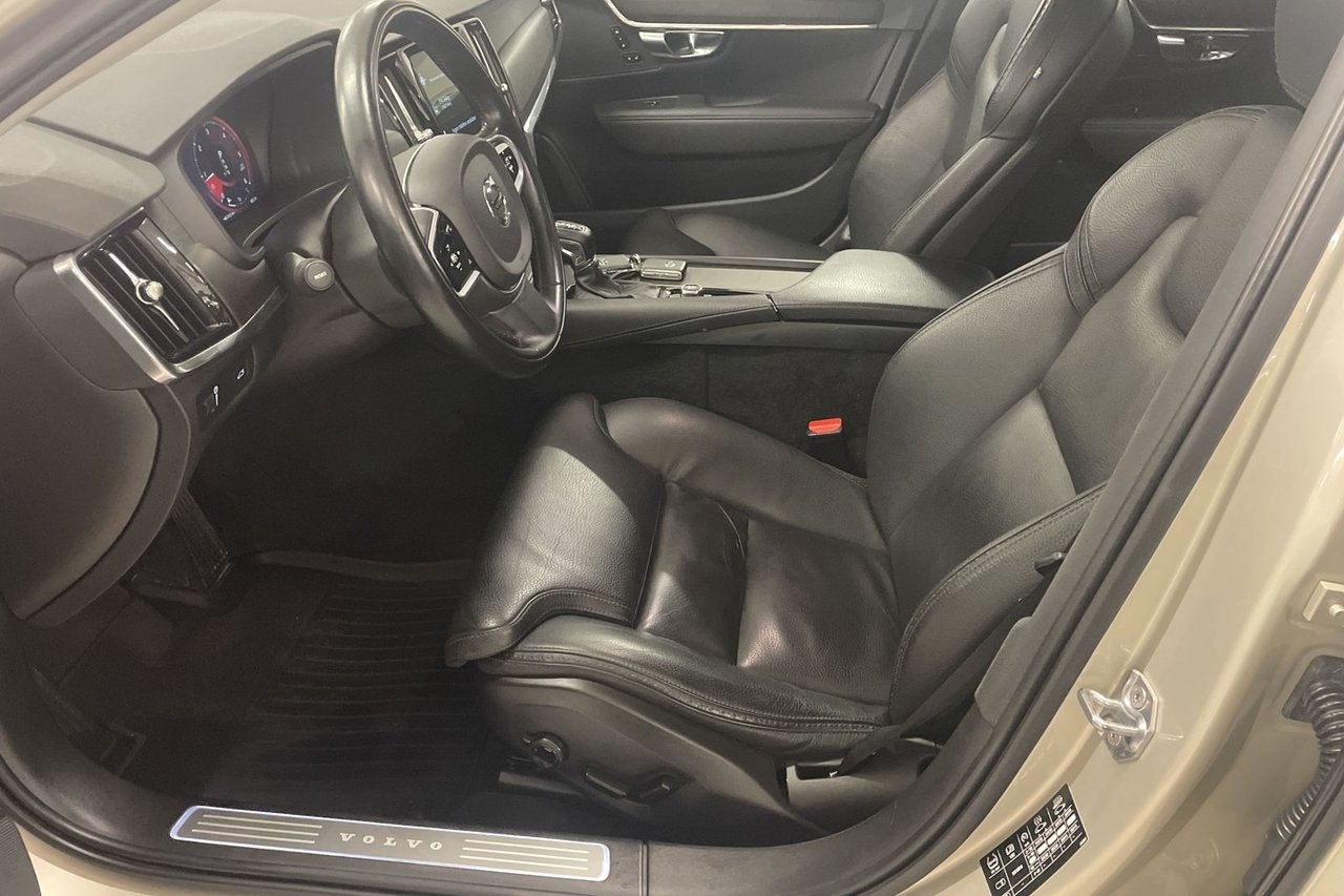 Volvo V90 Cross Country D4 AWD Pro/Drag 2019, bild 6/10