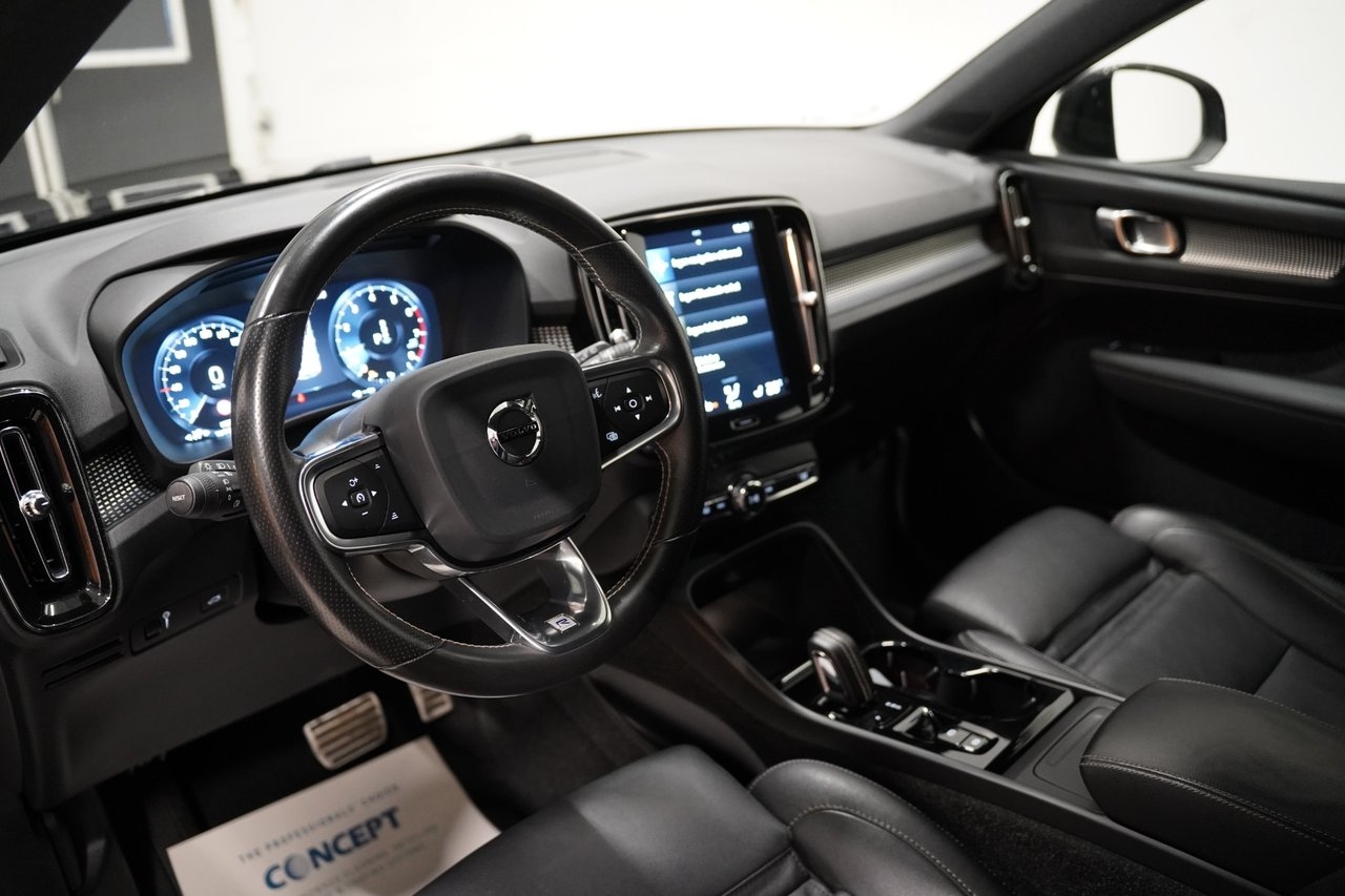 Volvo XC40 2020, kuva 7/10