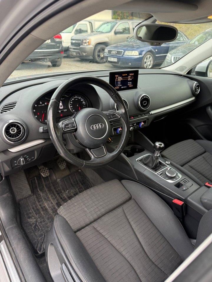 Audi A3 2015, kuva 4/10