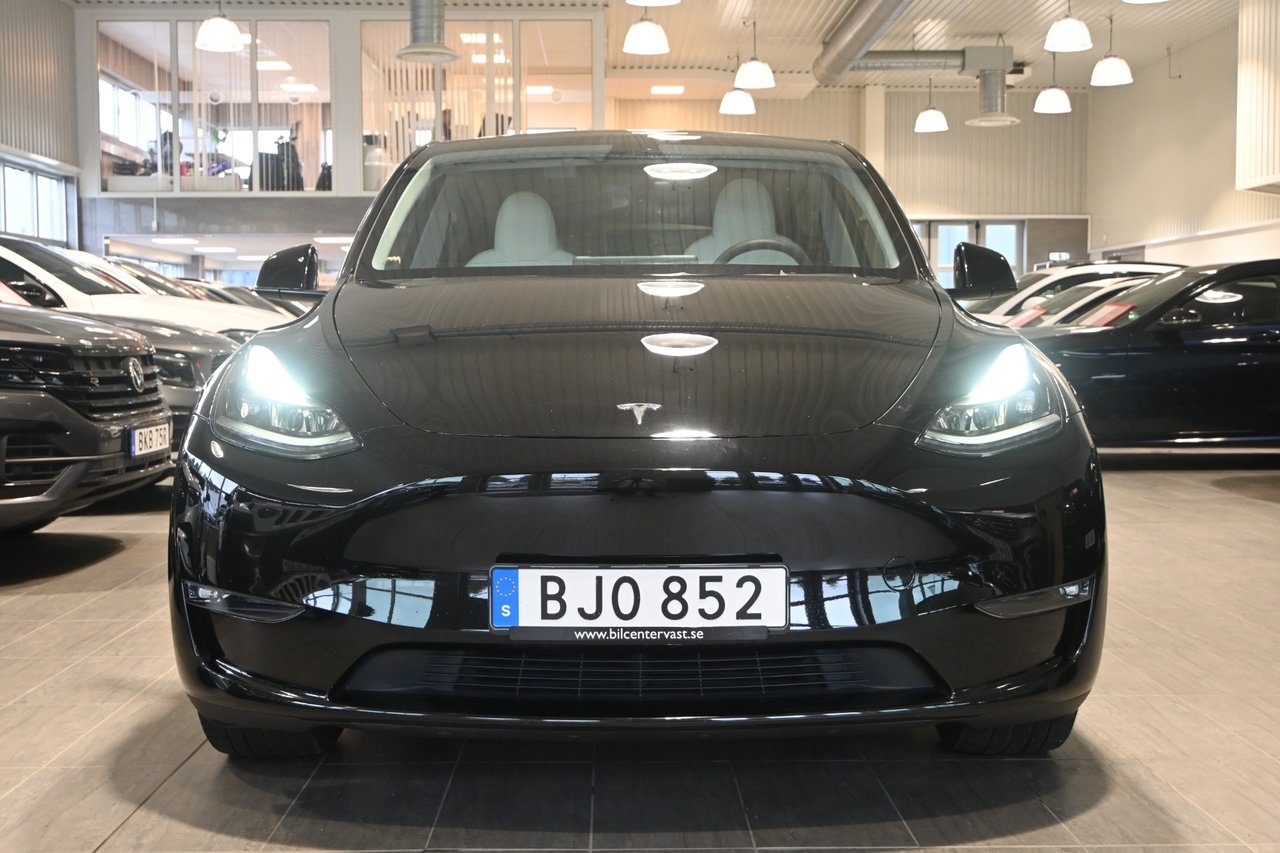 Tesla Model Y 2024, kuva 5/10