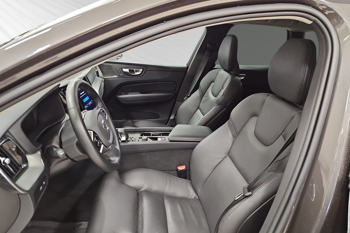 Volvo XC60 2025, bild 7/10