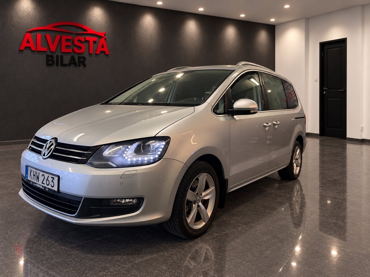 Volkswagen Sharan 2015, bild 2/10