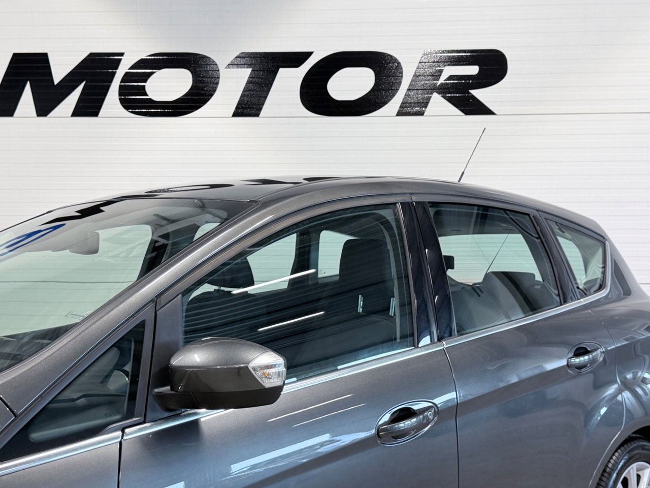 Ford C-Max 1.0 EcoBoost Titanium Euro 6 2017, bild 4/10