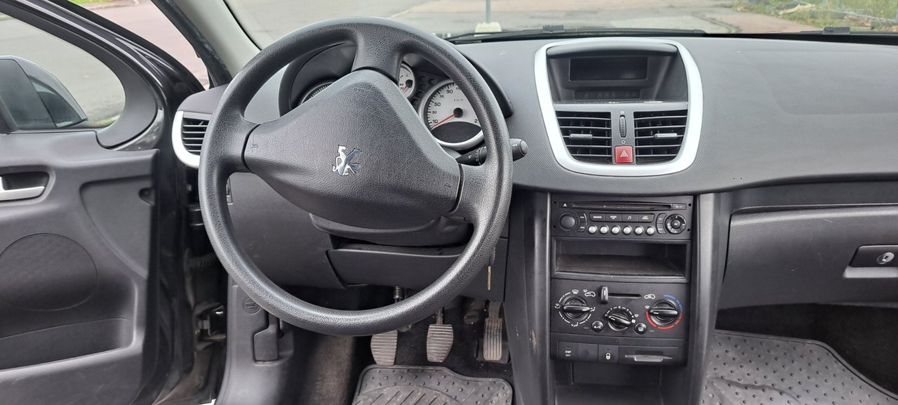 Peugeot 207 5-dörrar 2007, bild 5/10