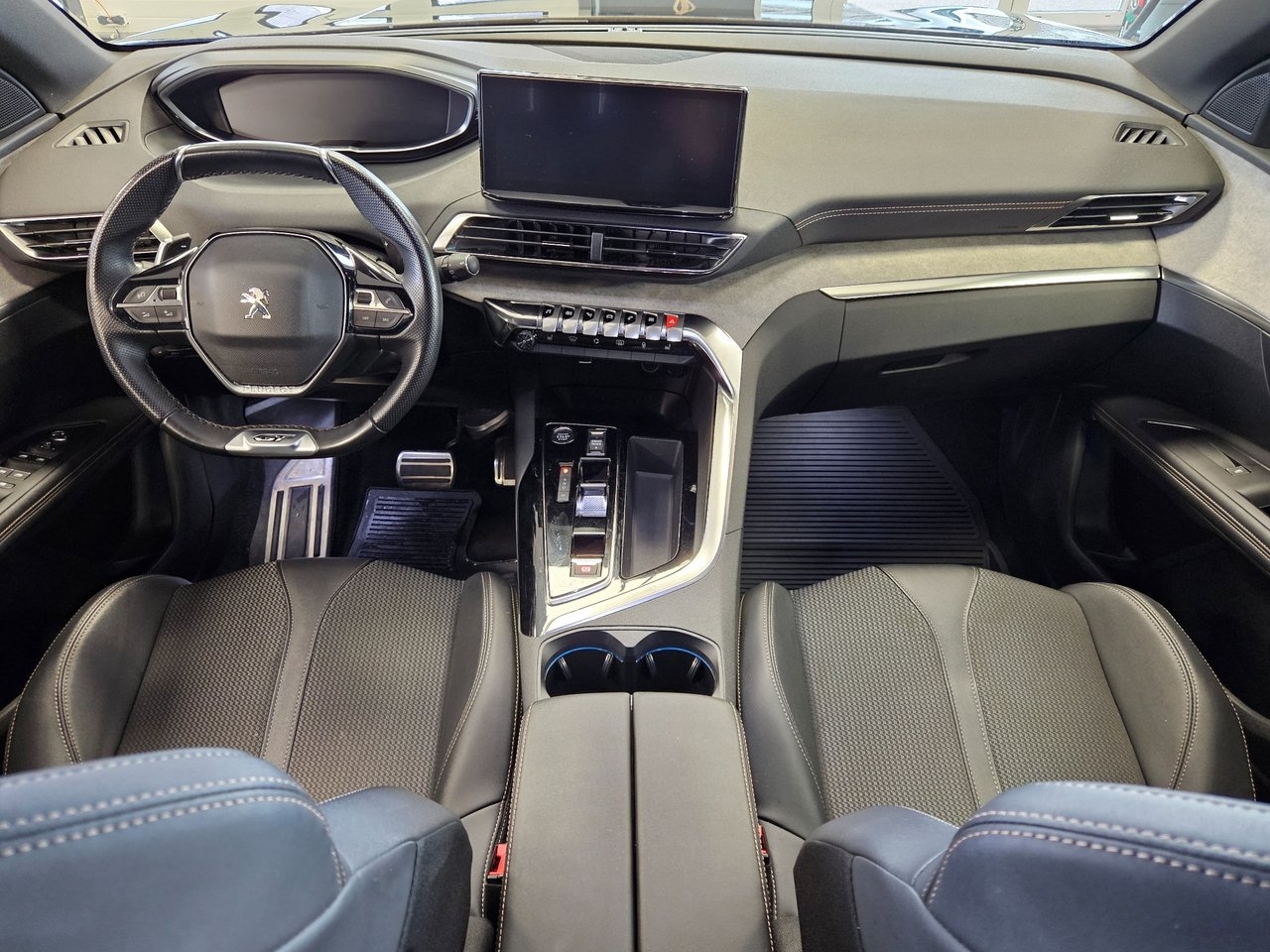 Peugeot 3008 1.2 PureTech 130 EAT GT 2023, bild 7/10