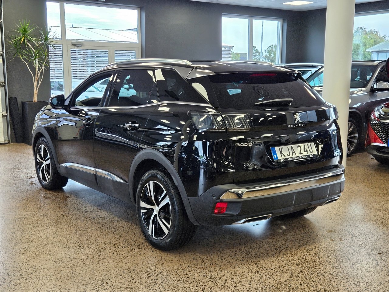 Peugeot 3008 1.2 PureTech 130 EAT GT 2023, bild 4/10