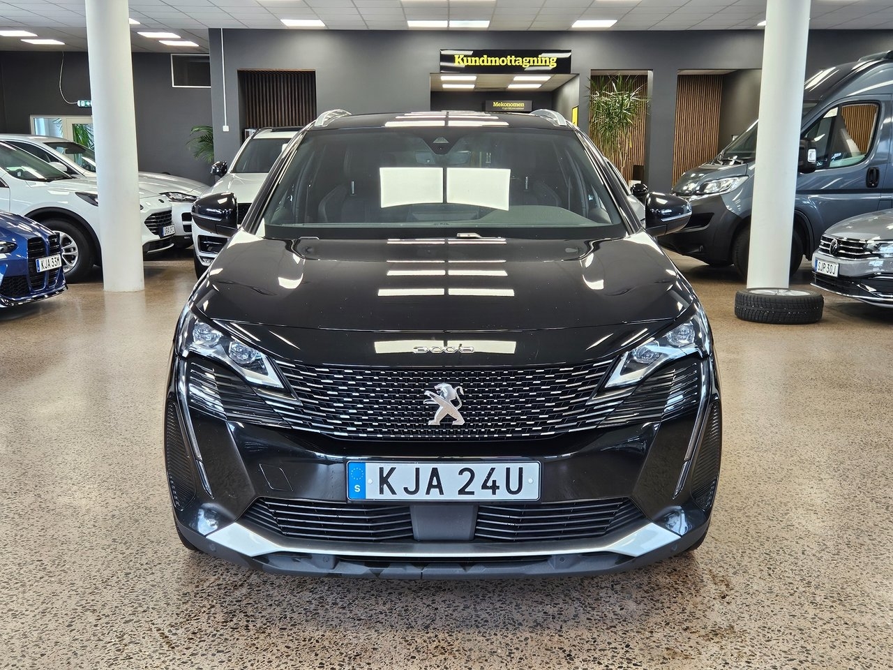 Peugeot 3008 1.2 PureTech 130 EAT GT 2023, bild 2/10