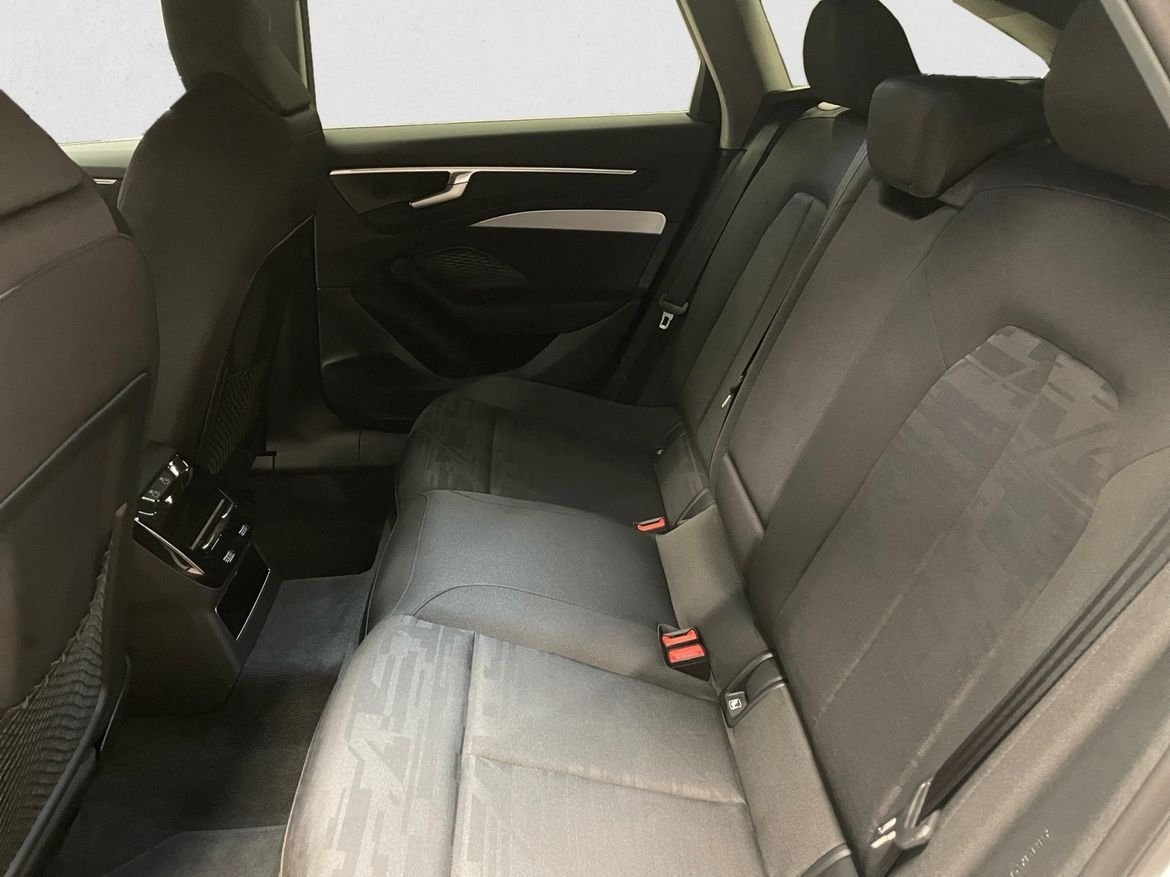 Audi A6 2026, bild 7/8