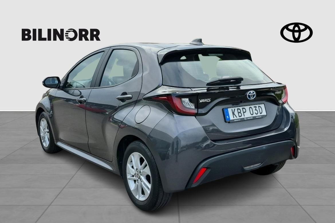 Toyota Yaris 2022, bild 2/10