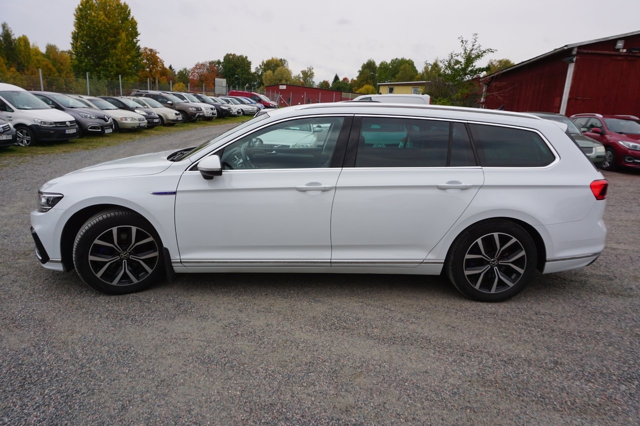 Volkswagen Passat 2023, bild 4/10