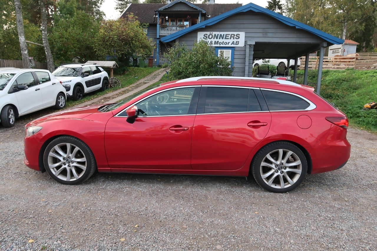 Mazda 6