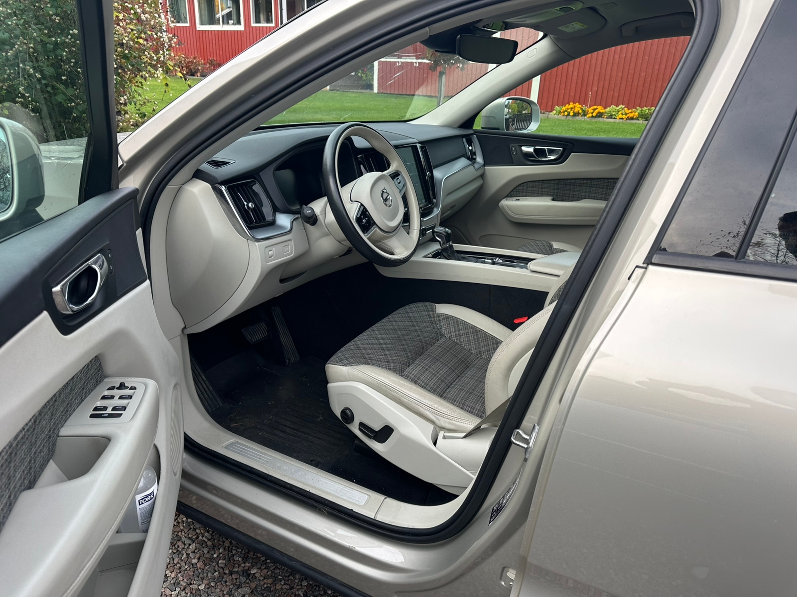 Volvo XC60 D4 Geartronic 2019, bild 5/5