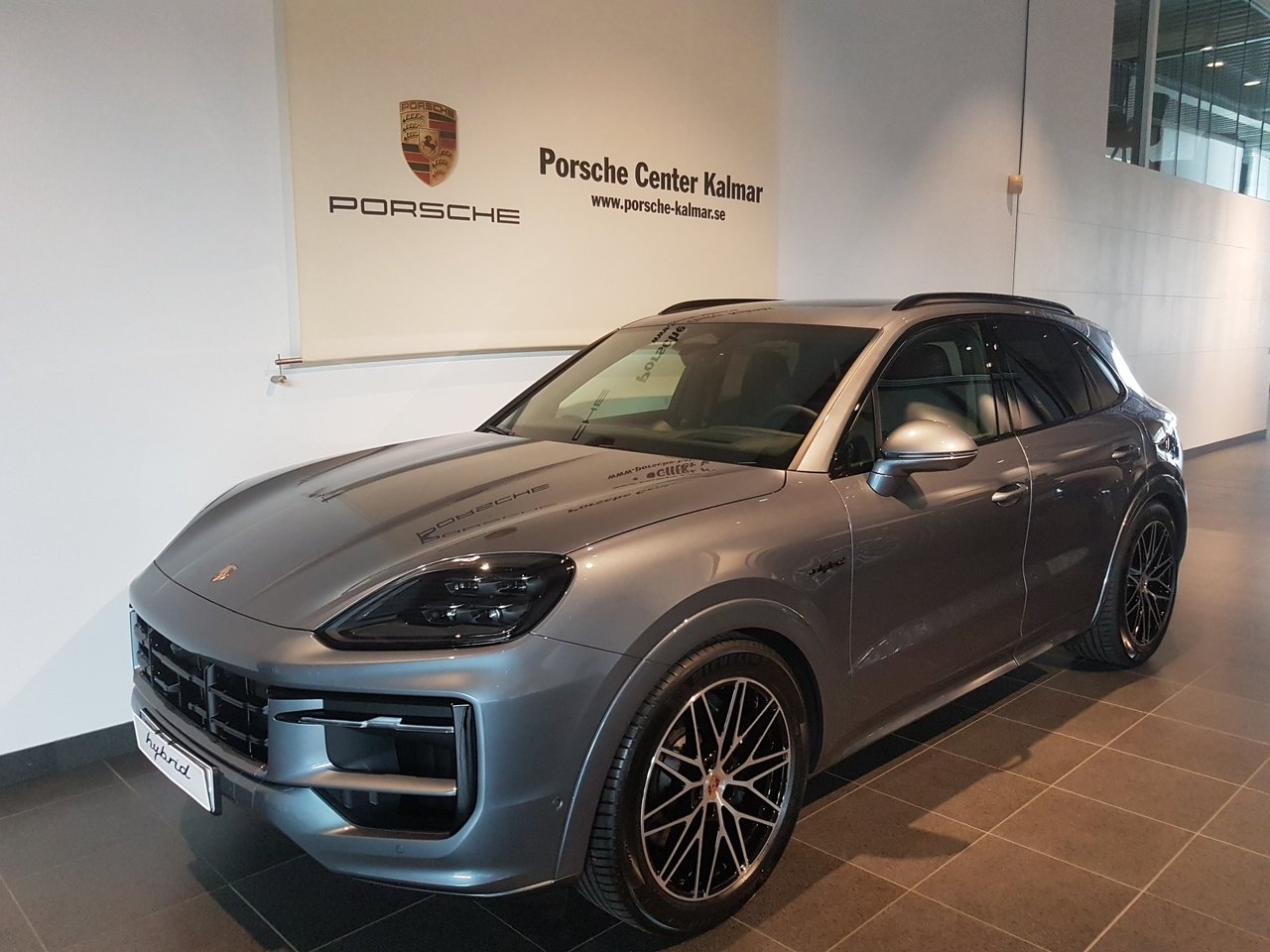 Porsche Cayenne 2027, bild 2/10