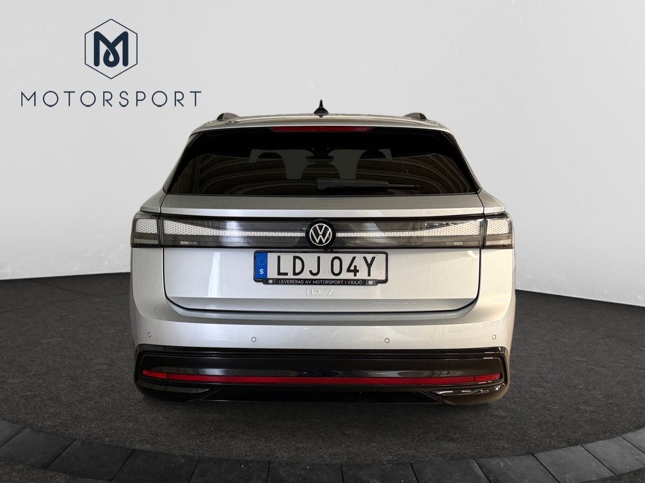 Volkswagen ID.7 Pro Tourer Drag 2025, bild 7/10