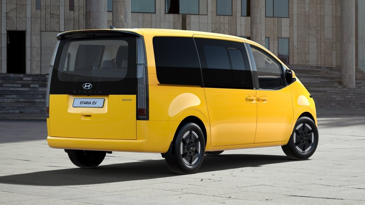 Hyundai Staria 84kWh PRIME 9-SITS 2027, photo 3/8